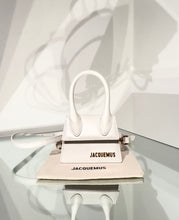 Load image into Gallery viewer, JACQUEMUS The Chiquito Mini leather Handle Shoulder Bag