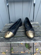 Load image into Gallery viewer, CHANEL CC Lambskin Leather Ballet Flats