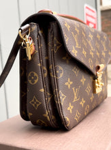 Load image into Gallery viewer, LOUIS VUITTON Monogram Pochette Metis