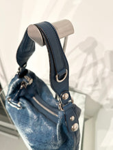 Load image into Gallery viewer, GUCCI Guccissima Gg Leather Shoulder Bag