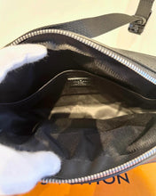 Load image into Gallery viewer, LOUIS VUITTON Outdoor Messenger Bag