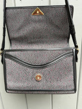 Load image into Gallery viewer, YVES SAINT LAURENT Leather Crossbody Bag