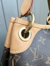 Load image into Gallery viewer, LOUIS VUITTON Galleria Monogram Canvas PM Shoulder Bag