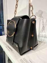 Load image into Gallery viewer, YUZEFI Box Leather Chain Links Shoulder Bag