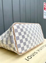 Load image into Gallery viewer, LOUIS VUITTON Damier Azur Canvas Saleya PM Bag