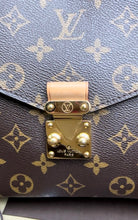 Load image into Gallery viewer, LOUIS VUITTON Monogram Pochette Metis