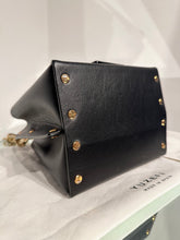 Load image into Gallery viewer, YUZEFI Box Leather Chain Links Shoulder Bag