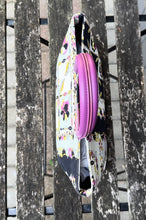 Load image into Gallery viewer, EMILIO PUCCI Vintage Floral Print Canvas Leather Top Handle Tote