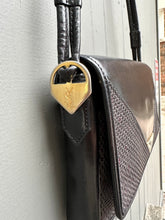 Load image into Gallery viewer, YVES SAINT LAURENT Leather Crossbody Bag