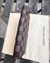 Load image into Gallery viewer, LOUIS VUITTON Damier Ebene Josephine Wallet