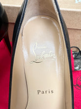 Load image into Gallery viewer, CHRISTIAN LOUBOUTIN Simple 85 Leather Pumps