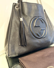 Load image into Gallery viewer, GUCCI Large Soho Chain Shoulder Bag