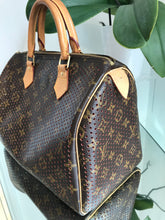 Load image into Gallery viewer, LOUIS VUITTON Limited Edition Fuchsia Monogram Perforated Speedy 30 Bag