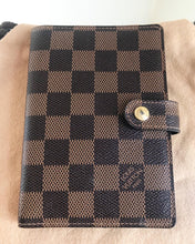 Load image into Gallery viewer, LOUIS VUITTON Damier Ebene PM Agenda Wallet