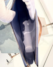 Load image into Gallery viewer, LOUIS VUITTON Monogram Vernis Lexington Pochette