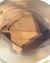 Load image into Gallery viewer, CHANEL Vintage Chain Shoulder Bag