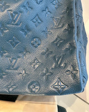 Load image into Gallery viewer, LOUIS VUITTON Orage Monogram Empreinte Leather Artsy MM Bag