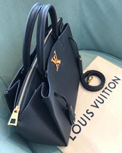 Load image into Gallery viewer, LOUIS VUITTON Lockmeto Tote