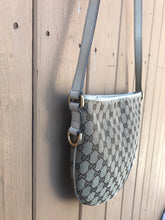 Load image into Gallery viewer, GUCCI GG Canvas Leather Crossbody Bag