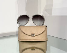 Load image into Gallery viewer, CHLOE Metal Frame Oversized Sunglasses
