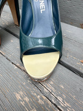 Load image into Gallery viewer, CHANEL Patent Leather Platform High-Heel Slingbacks
