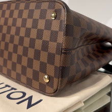 Load image into Gallery viewer, LOUIS VUITTON Damier Ebene Kensington Tote
