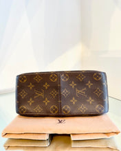 Load image into Gallery viewer, LOUIS VUITTON Monogram MM Looping Shoulder Bag
