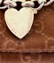 Load image into Gallery viewer, GUCCI Sterling Silver Link Heart Pendant Bracelet
