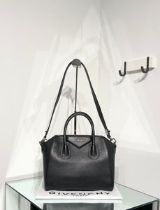 GIVENCHY Small Antigona Bag