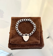 Load image into Gallery viewer, GUCCI Sterling Silver Link Heart Pendant Bracelet

