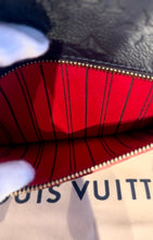 Load image into Gallery viewer, LOUIS VUITTON Pochette Métis Monogram Bag
