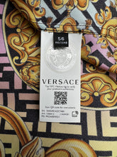Load image into Gallery viewer, VERSACE Pattern Short Sleeve Silk Shirt
