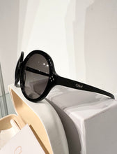 Load image into Gallery viewer, CHLOE Oversized Sunglasses
