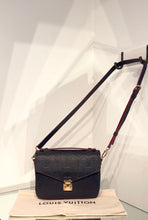 Load image into Gallery viewer, LOUIS VUITTON Pochette Métis Monogram Bag
