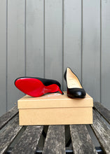 Load image into Gallery viewer, CHRISTIAN LOUBOUTIN Simple 70 Nappa Leather Pumps
