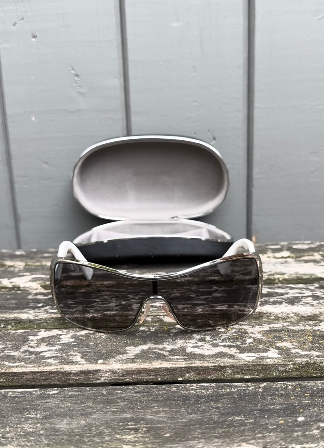 GIORGIO ARMANI Sunglasses