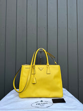 Load image into Gallery viewer, PRADA Saffiano Lux Large Galleria Double Zip Tote

