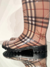 Load image into Gallery viewer, BURBERRY Haymarket Check Rubber Boots
