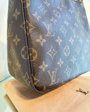 Load image into Gallery viewer, LOUIS VUITTON Monogram MM Looping Shoulder Bag
