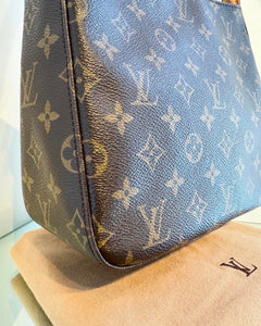 LOUIS VUITTON Monogram MM Looping Shoulder Bag