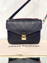 Load image into Gallery viewer, LOUIS VUITTON Pochette Métis Monogram Bag
