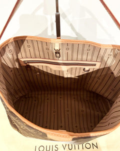 LOUIS VUITTON Monogram Delightful PM Shoulder Bag