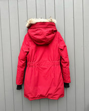 Load image into Gallery viewer, CANADA GOOSE Hooded Parka

