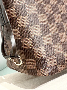 LOUIS VUITTON Damier Ebene Neverfull NM PM Tote