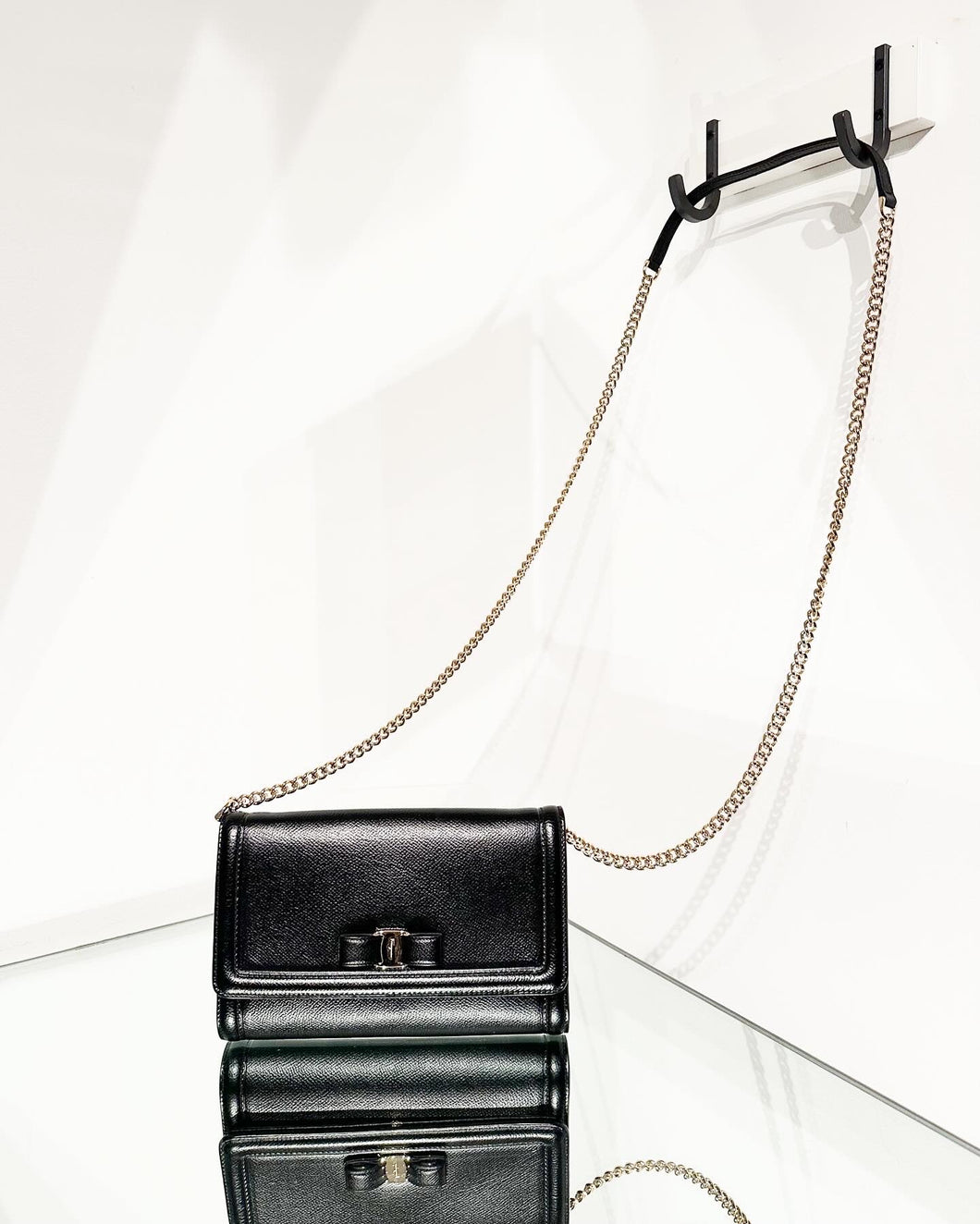 SALVATORE FERRAGAMO Vara Bow Mini Leather Crossbody Bag