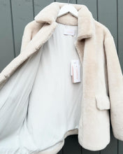 Load image into Gallery viewer, YVES SALOMON METEO Lambs Fur Jacket
