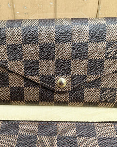 LOUIS VUITTON Damier Ebene Josephine Wallet
