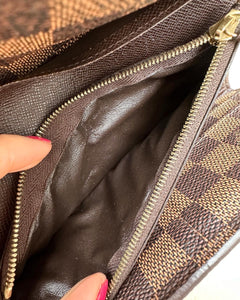 LOUIS VUITTON Damier Ebene Josephine Wallet
