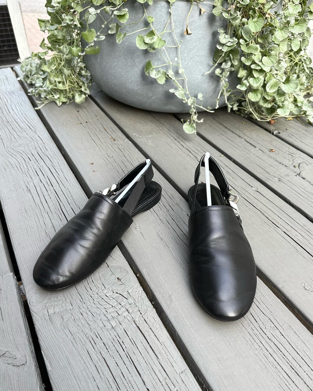 GIVENCHY Leather Chain Slingback Mules