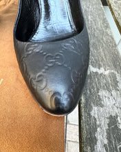 Load image into Gallery viewer, GUCCI Guccissima High Heel Leather Pumps
